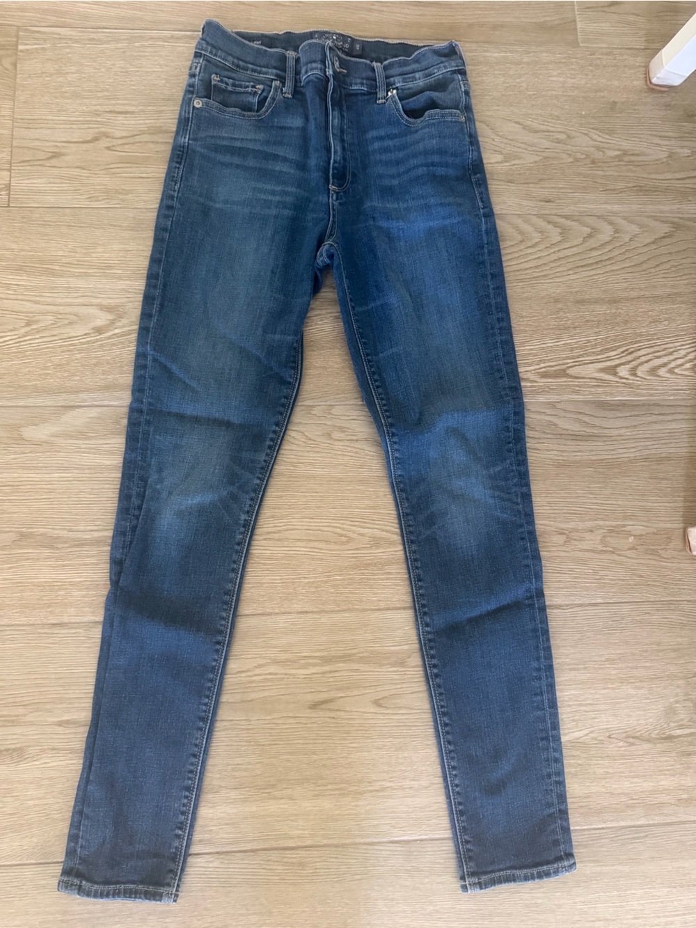 Classic Lucky Dark Wash Skinny Jeans - Blue
